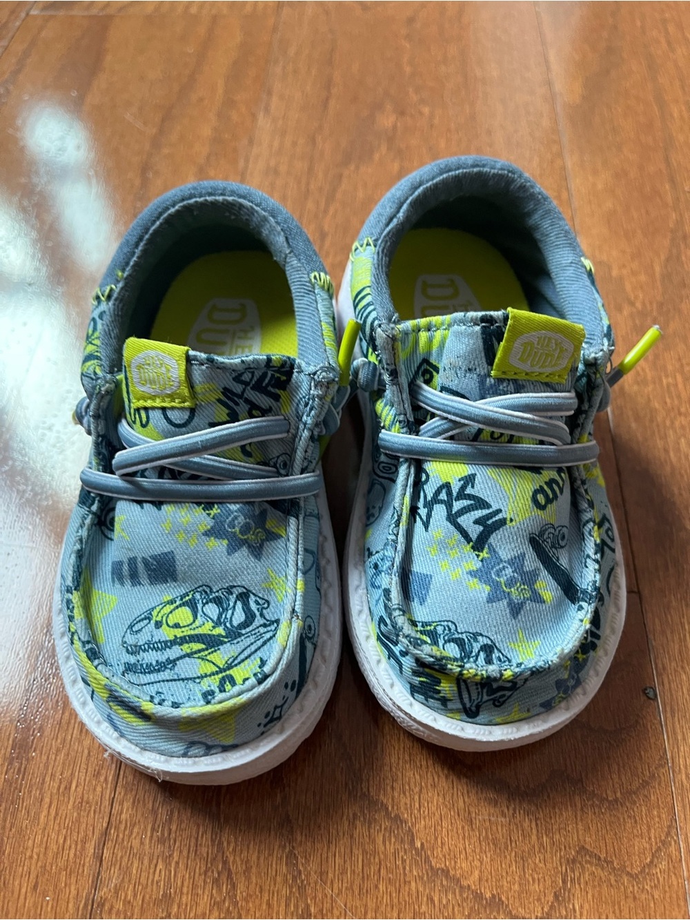NWOT Hey dude Kids Slip-On Sneakers in Gray & Neon Yellow - Fun Graphic Design